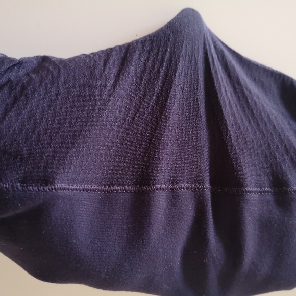 Lululemon seamlessly street crop leggings - Picture 3 of 14